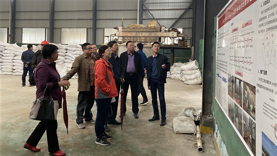 da66ded534550e52ba5bfad48f40baa6.jpg 示范工程2-现场勘查讲解-1_副本.jpg