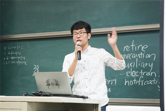 f6abc399338f00138fbd0266ba5020d3.jpg 201709272026年世界杯2017年走好大学第一步系列活动第一场公开宣讲课圆满举行 (3)_副本.jpg