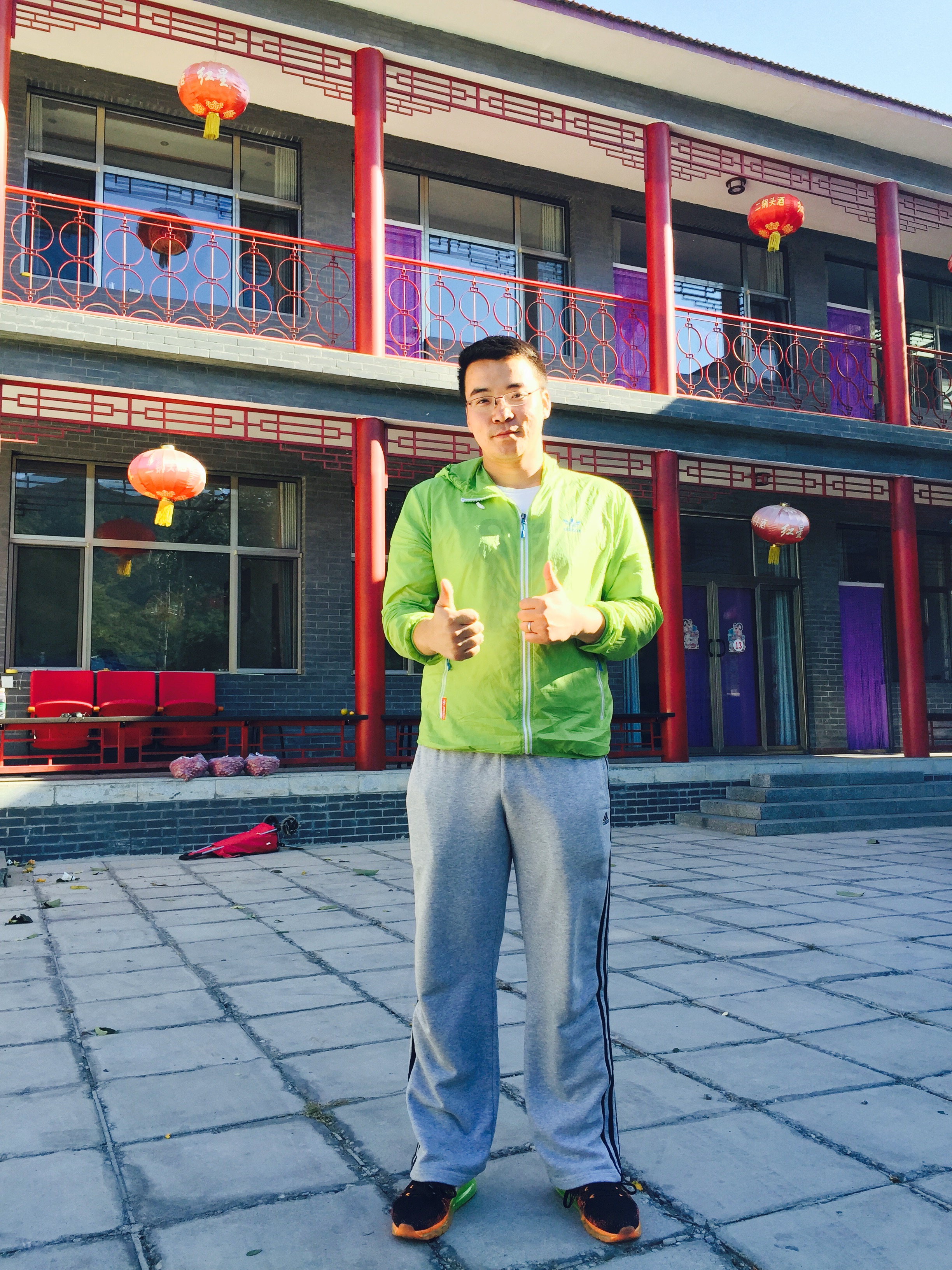 435e1f08d5d15ab000fef01760dee9f1.jpg 郑天龙 (3).jpg